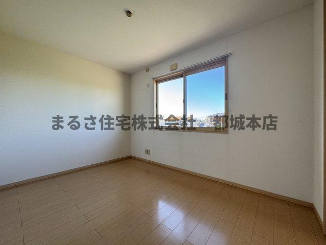 リヴェールⅣⅤの洋室