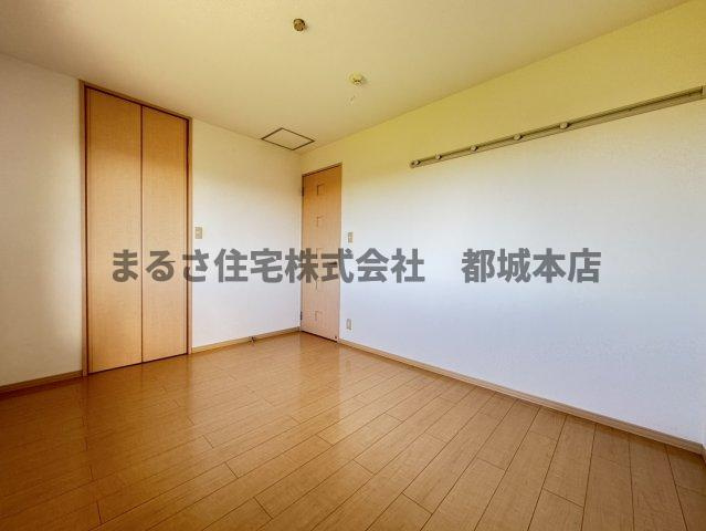 リヴェールⅣⅤの洋室