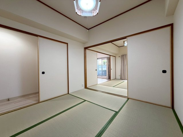 サンヴェール太秦の和室