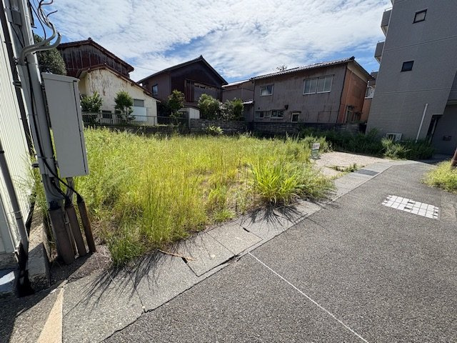 弥生売土地の外観