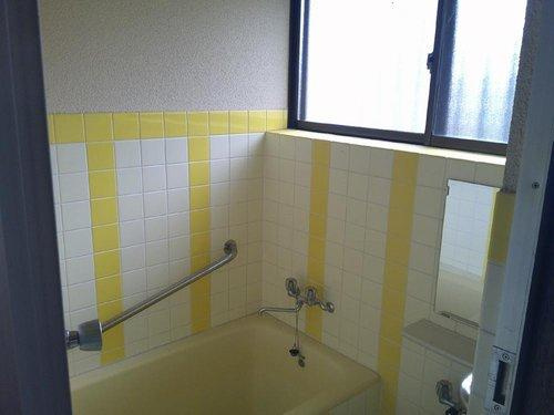 金沢市寺町４丁目の中古一戸建の浴室|室内（2024年4月）撮影