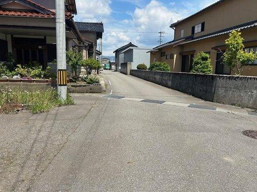 能美市下開発 3区画の前面道路含む現地写真|前面道路