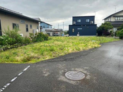 白江町売土地の前面道路含む現地写真|現地（2025年6月）撮影