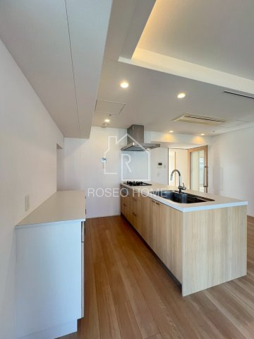 One Shinmachi  ワン シンマチのキッチン