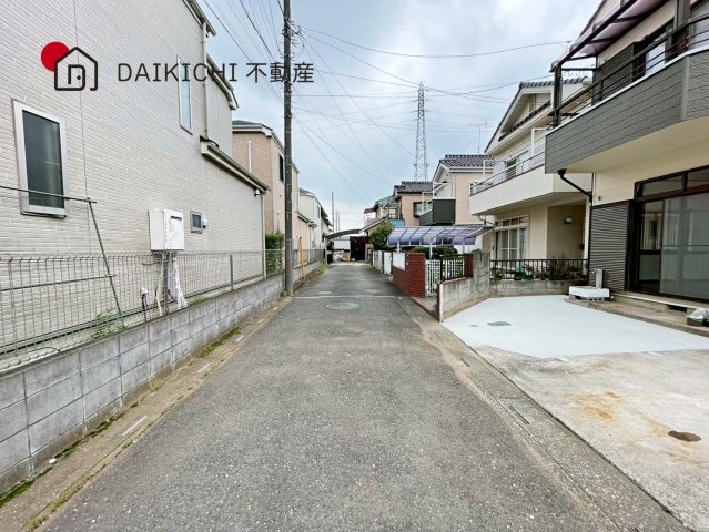 【前面道路含む現地写真】 | 桶川市末広3丁目　中古戸建