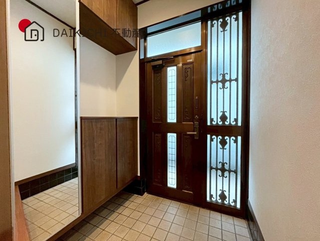 【玄関】 | 桶川市末広3丁目　中古戸建