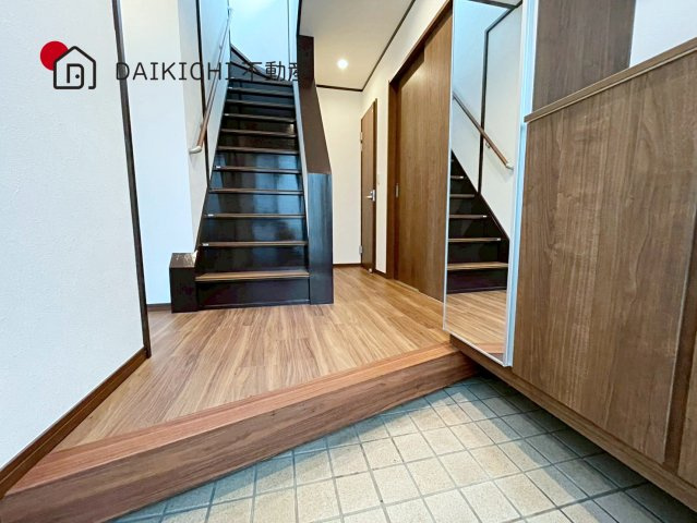 【玄関】 | 桶川市末広3丁目　中古戸建