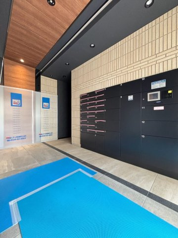 「防音マンション」[ラグセナ＋OTO南千住のロビー|ロビーです