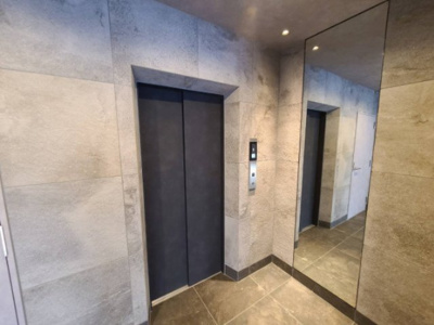 【ロビー】 | PLACZ SHIN-OSAKA | エレベーターです