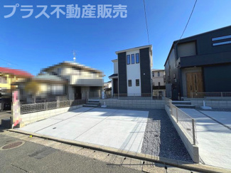 【外観】 | 現地写真。プラス不動産販売なら、現場の全ての棟をまとめてご見学頂けます。