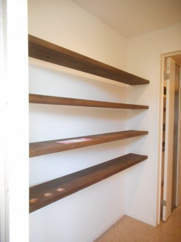 グラシアスの玄関|玄関 棚