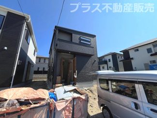 【外観】 | 現地写真。同じ物件を見るなら、プラス不動産販売にお任せ下さい。