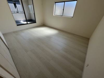 【寝室】 | 【20万円ｷｬｯｼｭﾊﾞｯｸ対象物件】リーブルガーデン田原本町阪手12期 全3棟 2号棟