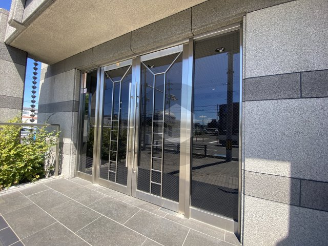 M3　TAKAIのエントランス