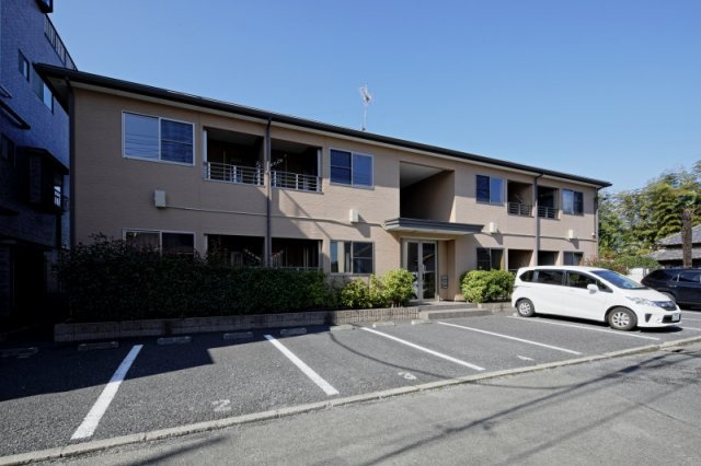 ヴィクトールⅠの駐車場|駐車場です