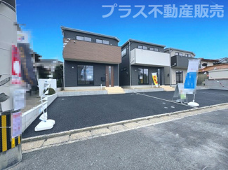 【外観】 | 現地写真。プラス不動産販売なら、現場の全ての棟をまとめてご見学頂けます。