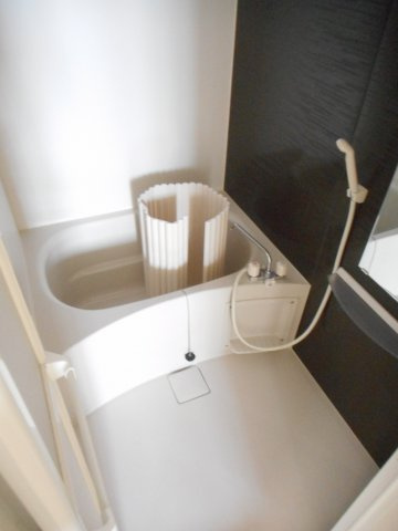 フェリーチェSt.の浴室|落ち着いた空間のお風呂です