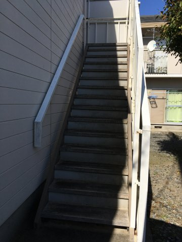 あるゾウパレス松山町Ｂ棟のエントランス|ゆとりのあるエントランスです