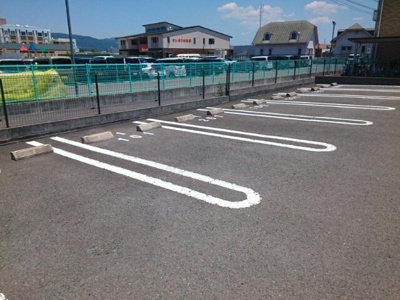 【駐車場】 | コモド・ピアッツァⅠ | 駐車場です