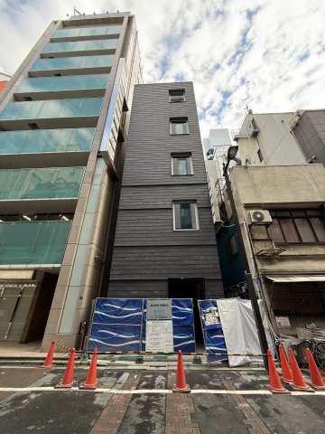 銀座岡田ビルの外観