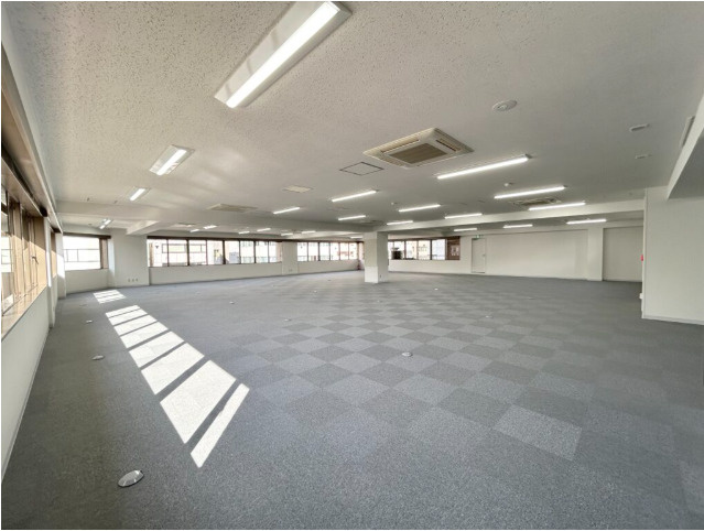 築地スクエアビルのロビー