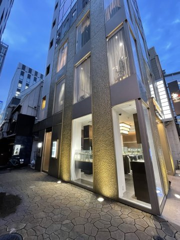 ＧＩＮＺＡ　　ＡＲＲＯＷＳの外観