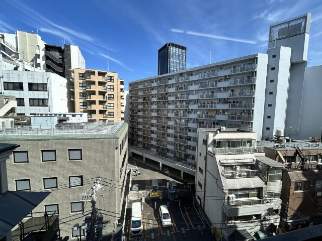 新宿区下宮比町の事務所の展望