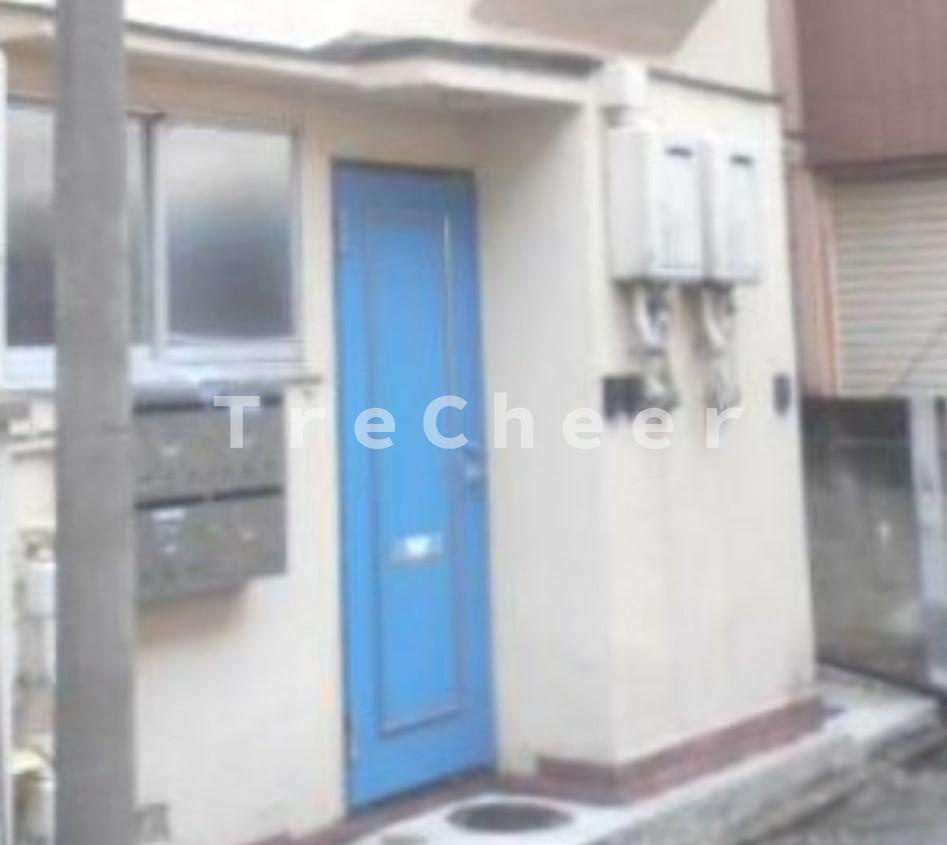 エコー板橋本町のエントランス
