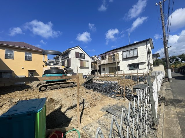 横浜市港南区笹下3丁目 新築戸建て【仲介手数料無料】カースペース2台