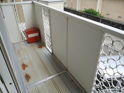 【バルコニー】 | シャロル内原 | バルコニーからの眺めを楽しみながら食事をしませんか