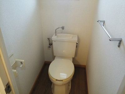 【トイレ】 | シャロル内原 | シンプルで使いやすいトイレです