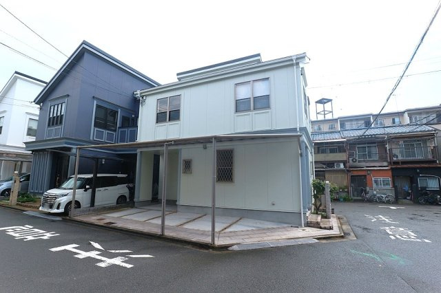 東大阪市岩田町　中古戸建の外観
