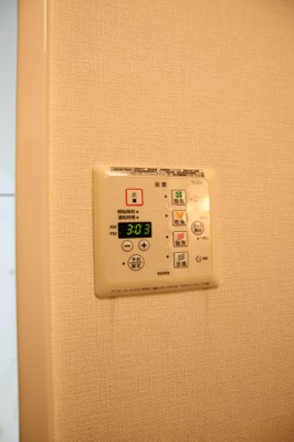 【設備】 | ファミーユ・Ｍ | 室内洗濯機置き場