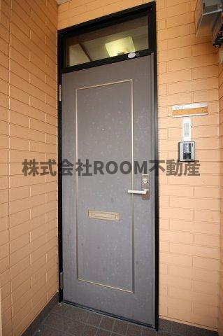 コーポアンジェラスの玄関|シンプルで使いやすい玄関です
