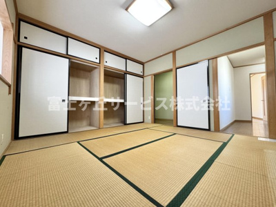 【和室】 | 静岡市清水区幸町 中古戸建て | 2Fにある和室です
クローゼットもあります