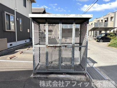 【その他共用部分】 | クラヴィエ B棟 | 敷地内ゴミ置場