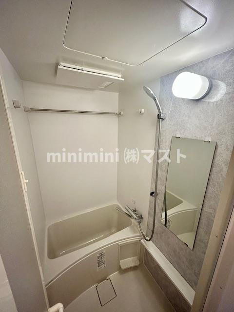 エスリード弁天町NORTH RESIDENCEの浴室