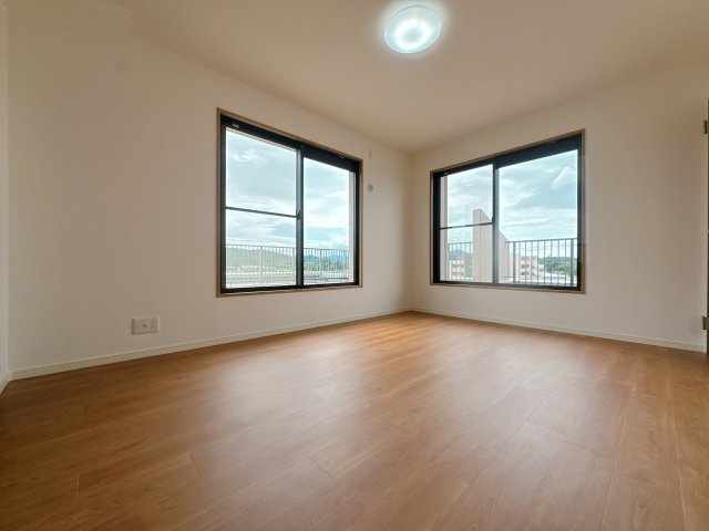 【洋室】 | アンピール教育大前II☆仲介手数料無料☆