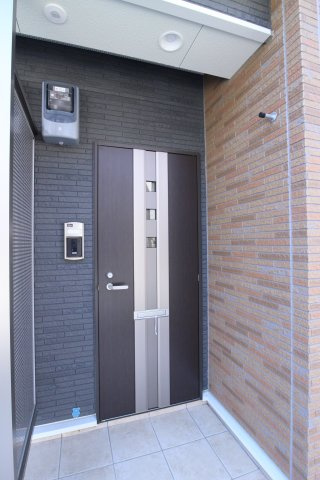 ベルシオン山手のエントランス