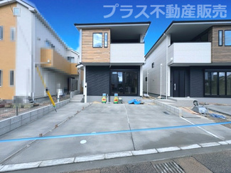 【外観】 | 現地写真。プラス不動産販売なら、現場の全ての棟をまとめてご見学頂けます。