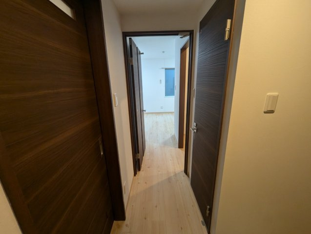 Lumbini桜塚の玄関