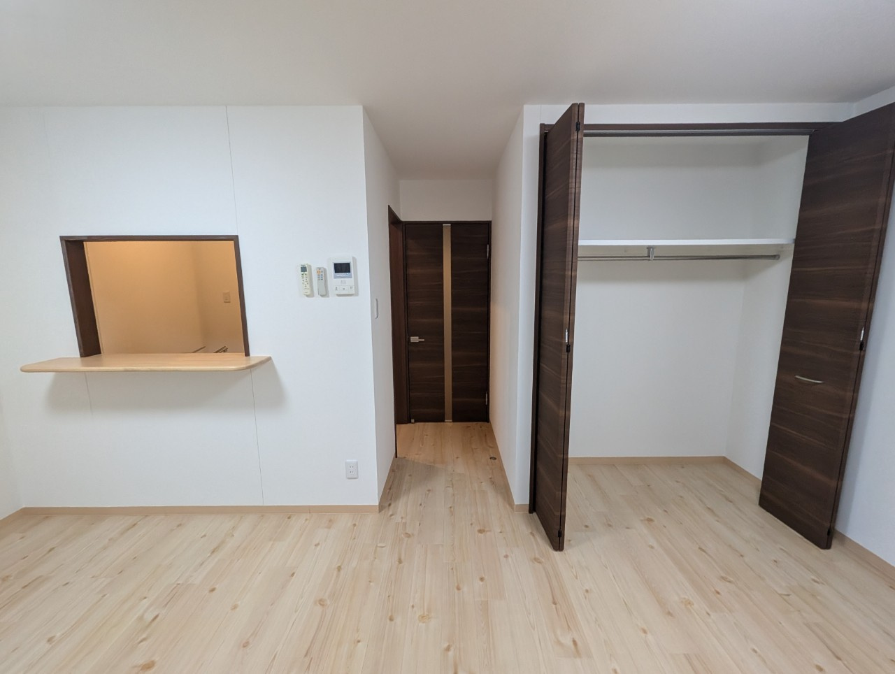 Lumbini桜塚の居間・リビング