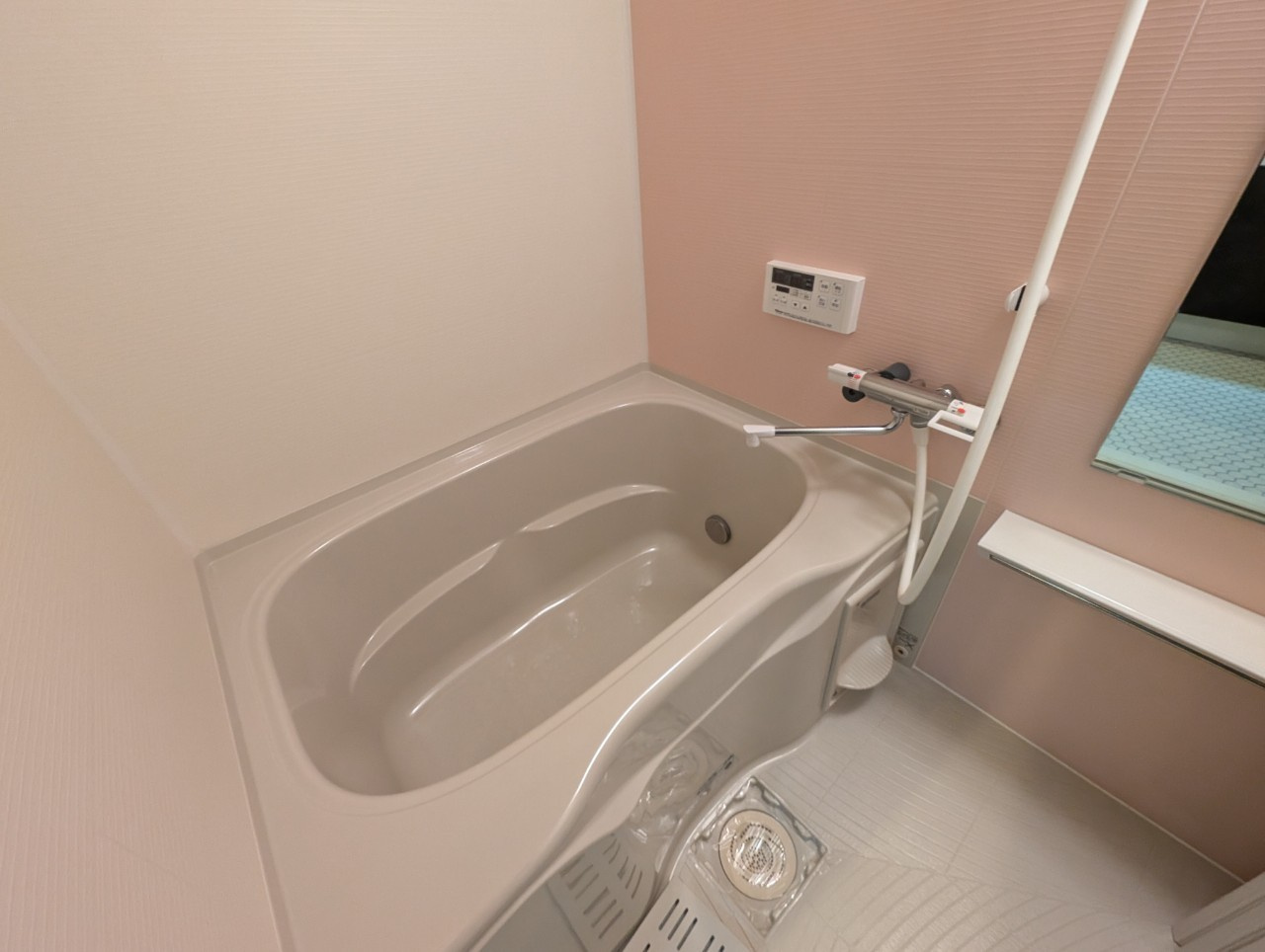 Lumbini桜塚の浴室