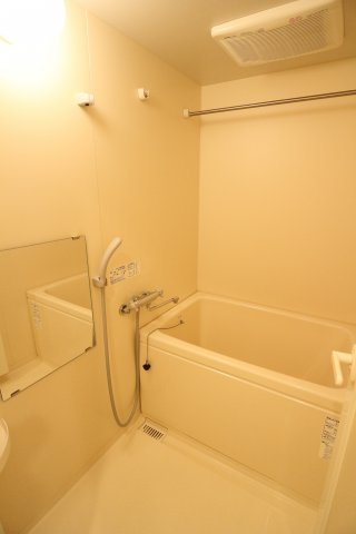 ツルトスコⅡ番館の浴室