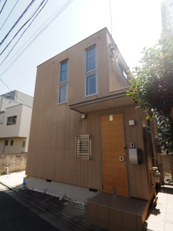 【エントランス】 | 耐震耐火で安心構造のヘーベルメゾン！2階建ての戸建てです！