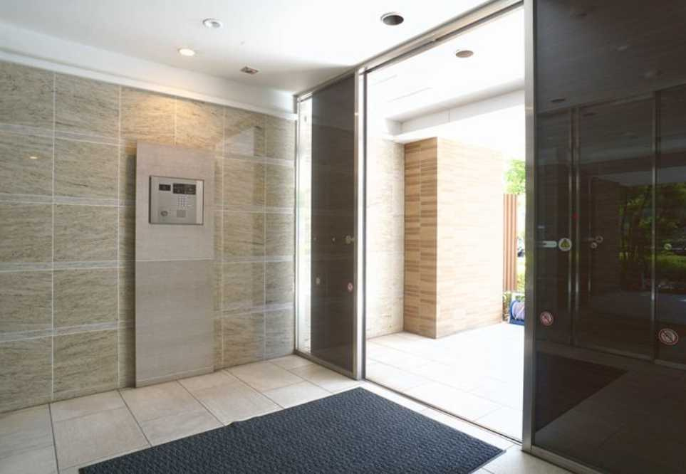 プライムメゾン早稲田　積水ハウス施工　ネット無料　オートロックのセキュリティ