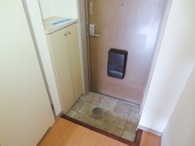 コンフォート武蔵浦和の玄関