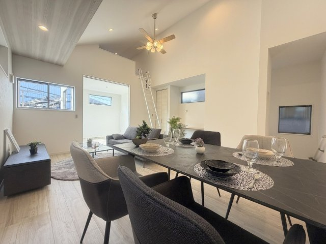 三郷市高州1丁目　新築戸建　全1棟