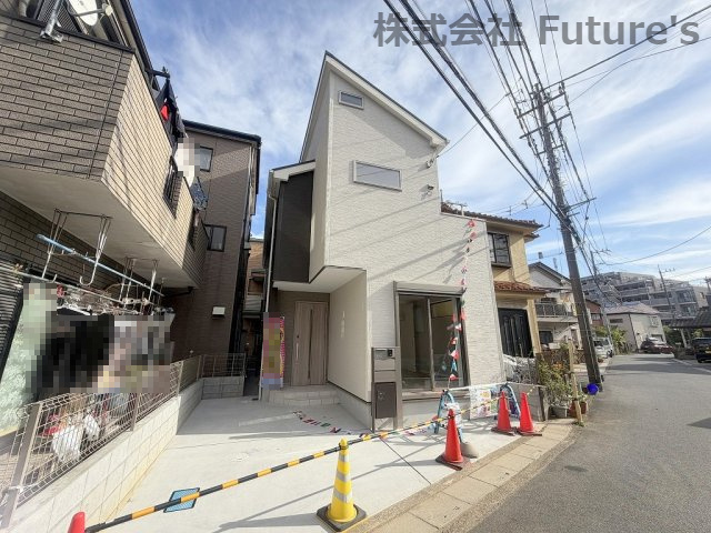 三郷市高州1丁目　新築戸建　全1棟の外観|建築士デザイナーによるこだわりの邸宅