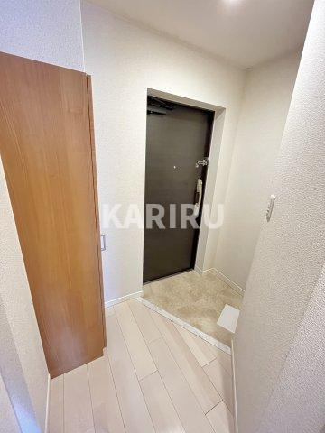 ラクラス長堀橋の玄関|シンプルで使いやすい玄関です